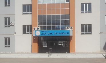 İzmir Buca Atatürk Ortaokulu